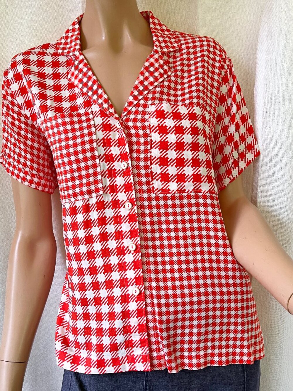 Maeve Anthropologie Bon Voyage red & white checked short sleeve button down XS